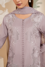 UE-464  Embroidered Lawn - Iznik