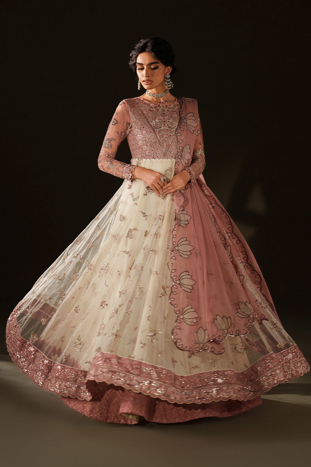 IV-78  Embroidered Velvet Main image