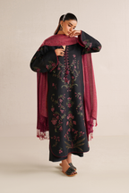 UE-582 Embroidered Khaddar - Iznik