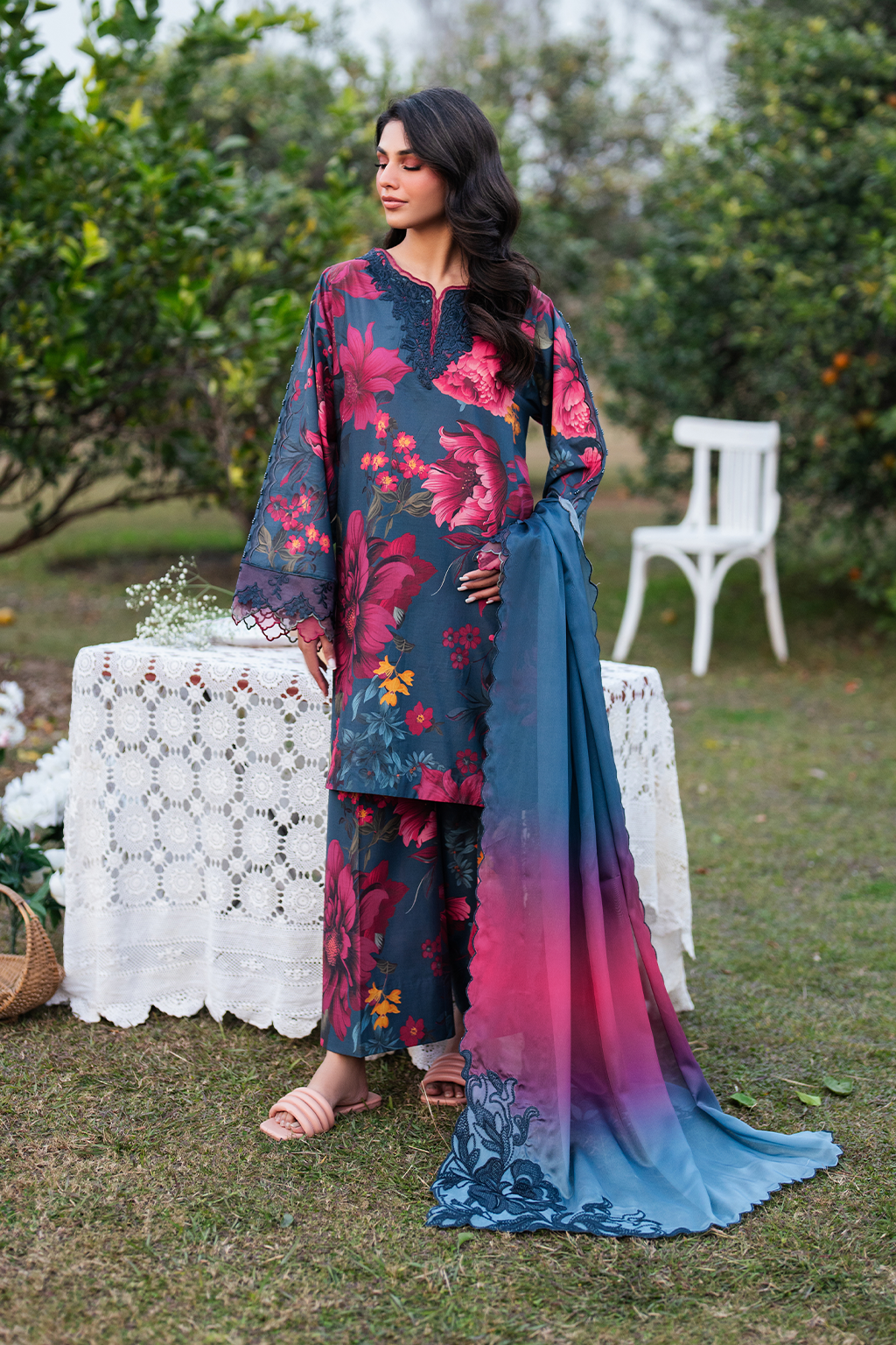 UE-401 Printed Lawn