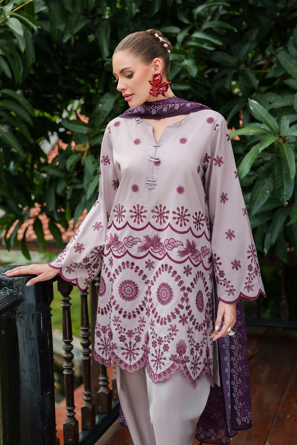UE-514  Embroidered Lawn Secondary image