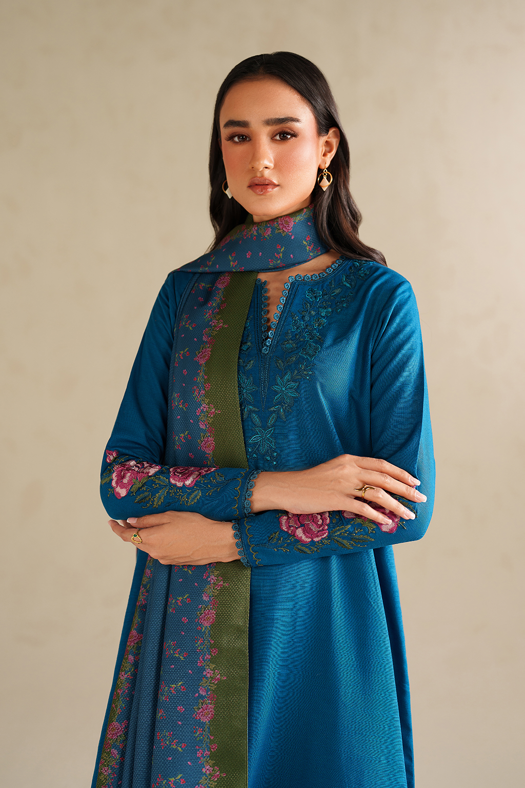 UE-577 Embroidered Khaddar