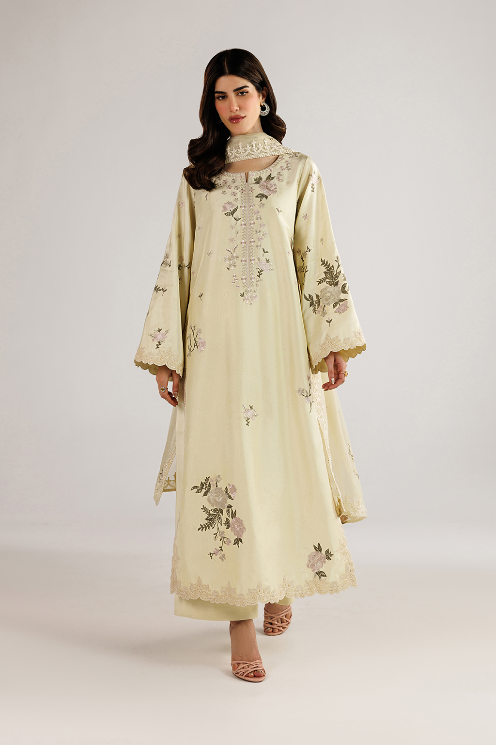 UE-653 Ramen Silk