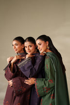 UE-562  Printed Khaddar - Iznik