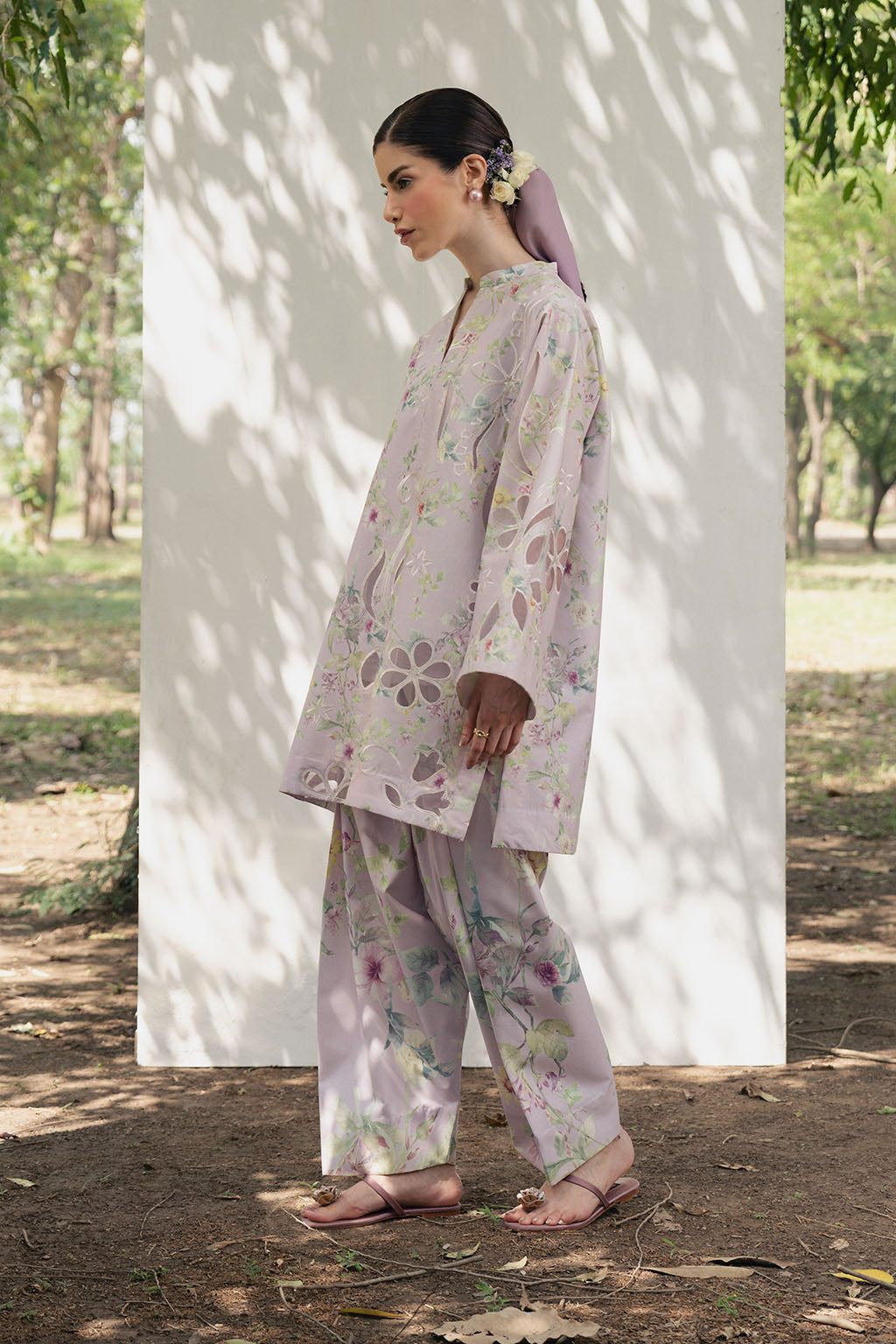 IP-381 PRINTED LAWN