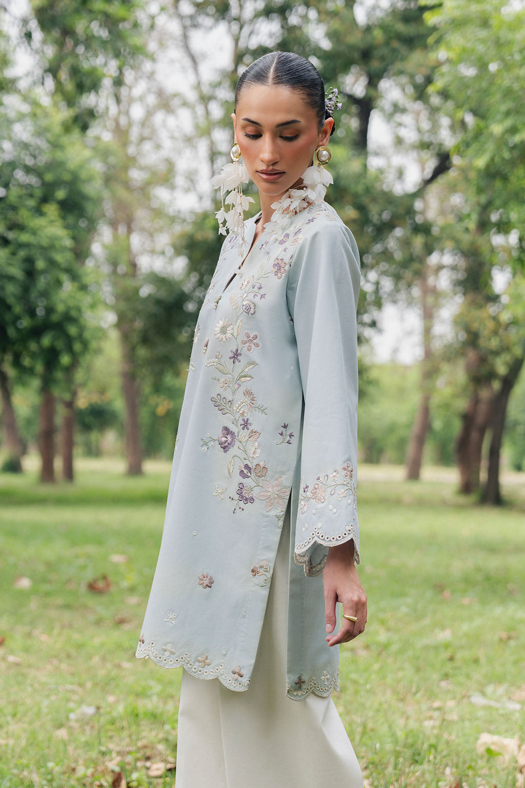 IP-373 DYED LAWN
