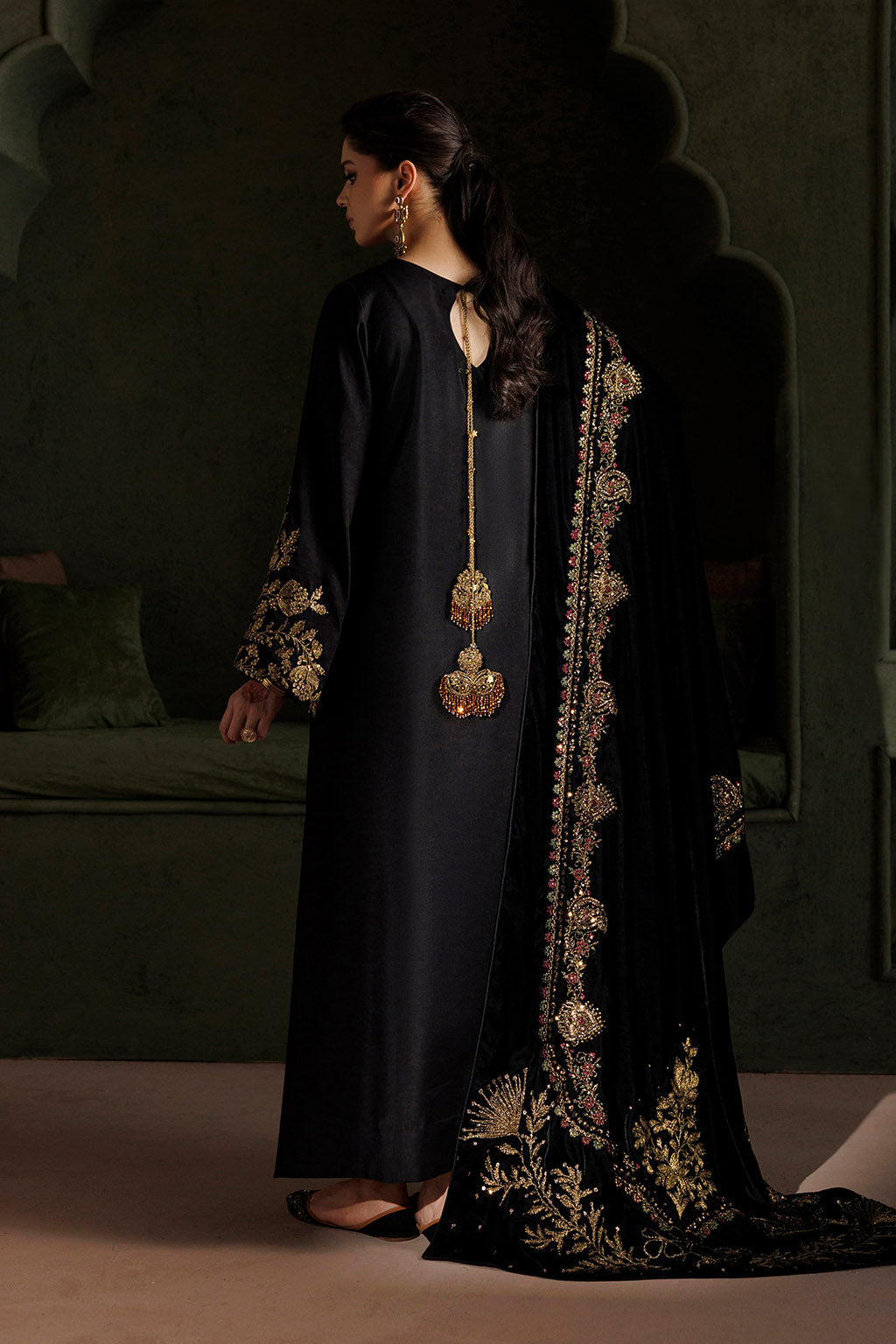 IV-80 Embroidered Sheesha Silk