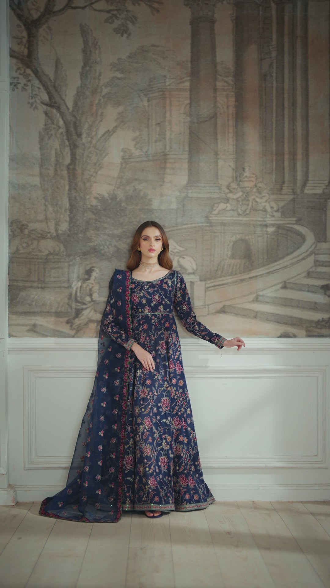 UE-205 Embroidered Lawn