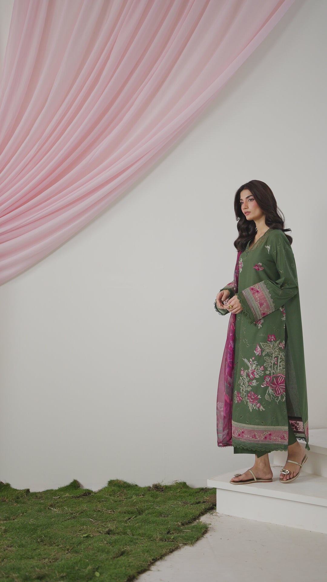 IFE-02  Embroidered Lawn